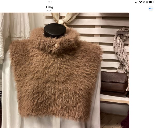 Bilde av HALS VEST LYS TOFFEE