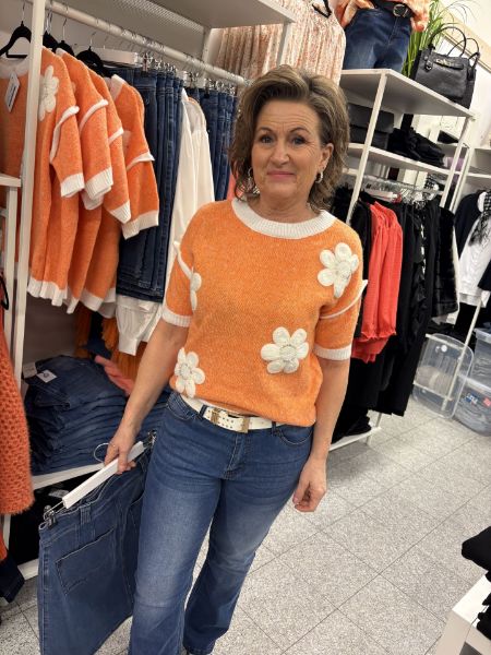 Bilde av STRIKKET TOPP