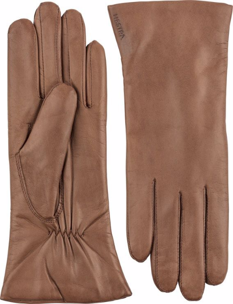 Bilde av ELISABETH HANSKER 