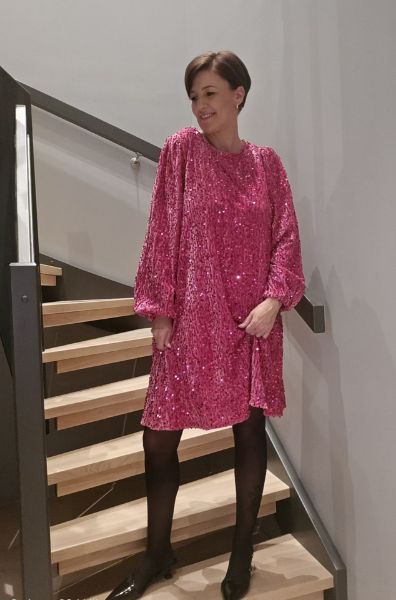 Bilde av LUNA SEQUINS DRESS 242-13300-5005