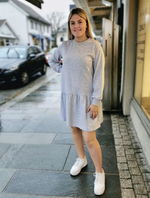 Bilde av JDYNASHVILLE COLLEGEKJOLE - LYSEGRÅ