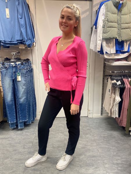 Bilde av ONLSALLY CARDIGAN MED OMSLAG - ROSA / FIJI FLOWER